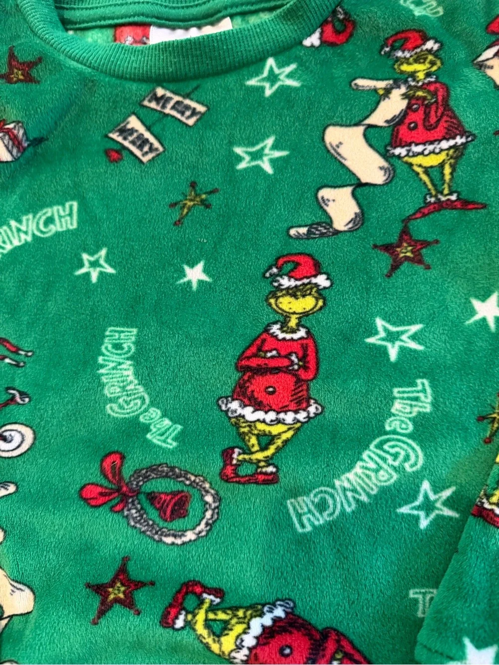 Grinch Kids Pajama Set Size 4T